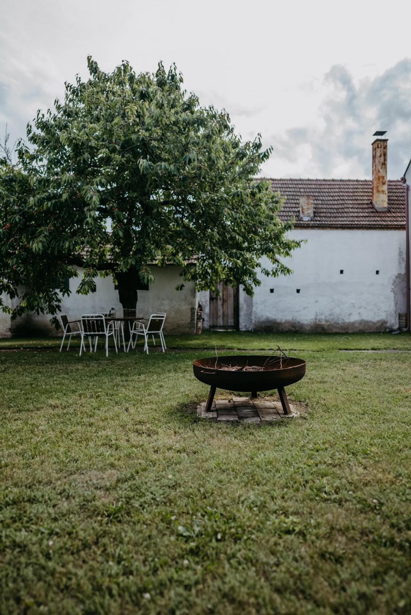 Ferienwohnung Morgensonne Schützen am Gebirge エクステリア 写真