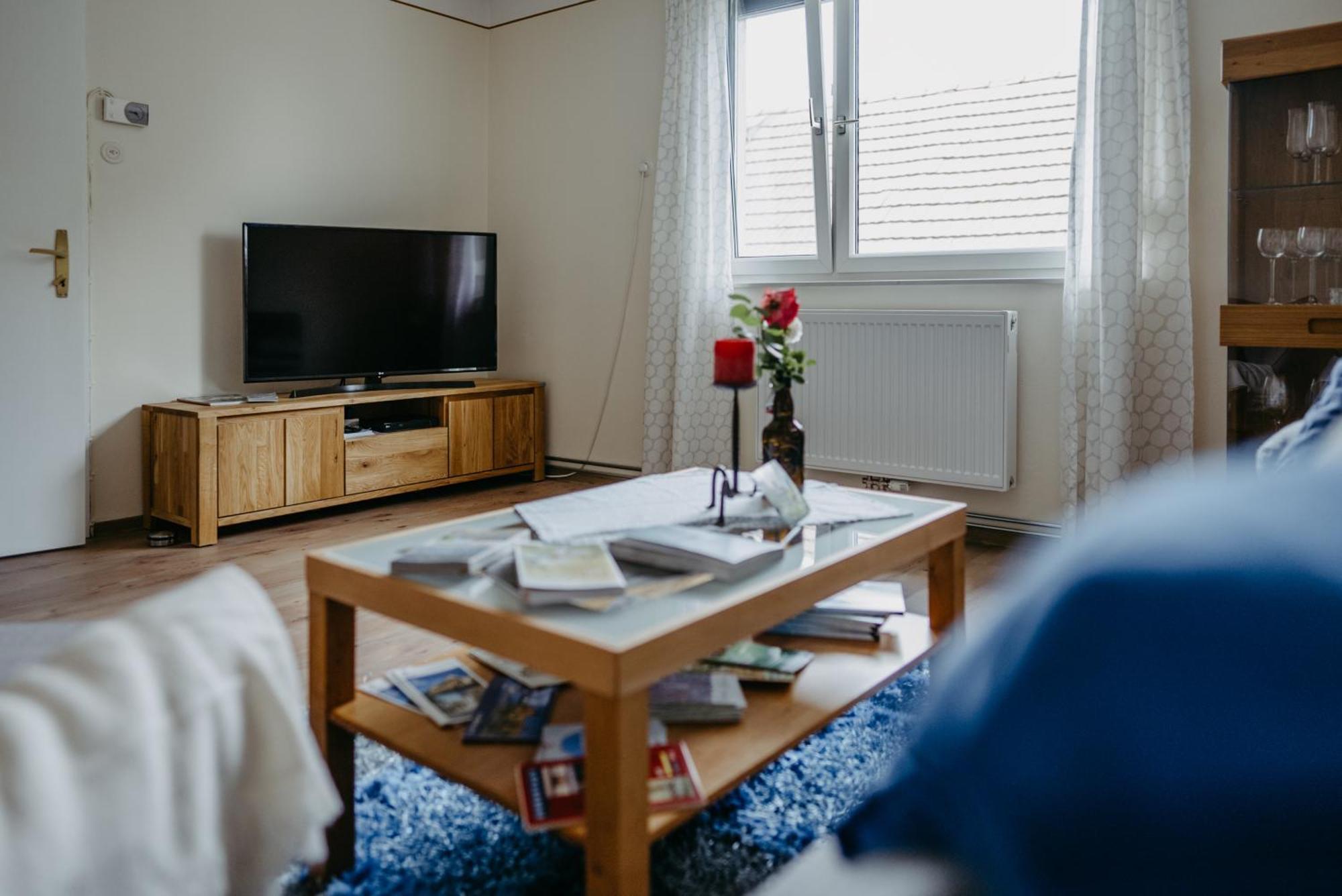 Ferienwohnung Morgensonne Schützen am Gebirge エクステリア 写真